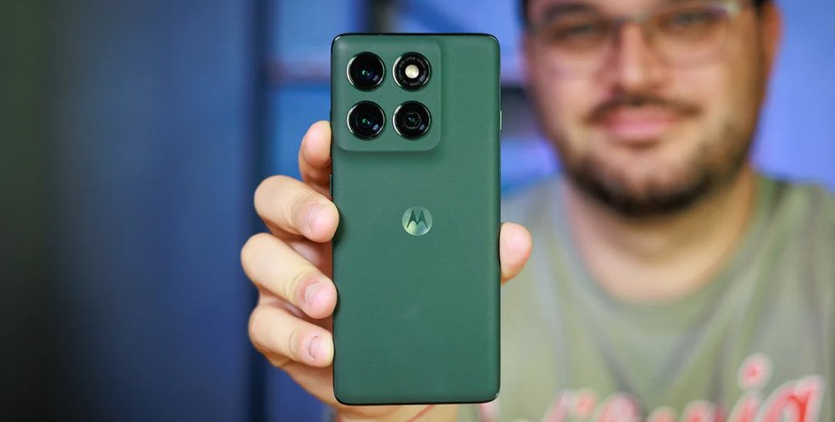 Смартфон Motorola Edge (2025)