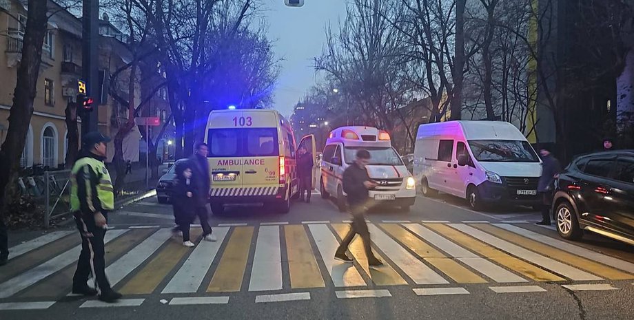 пожежа, Казахстан, Алмати, хостел, рятувальники, пожежники, жертви, студенти