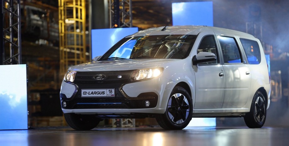 The Lada E-Largus electric car was created on the basis of Renault Logan MCV, wh...