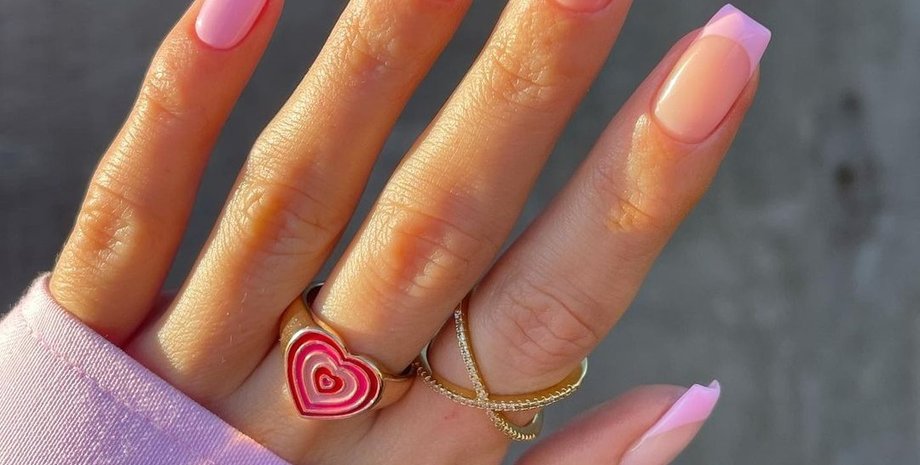 святковий манікюр, манікюр тренди, модний манікюр. манікюр день святого Валентина, 14 лютого, день всіх закоханих, манікюр 2022