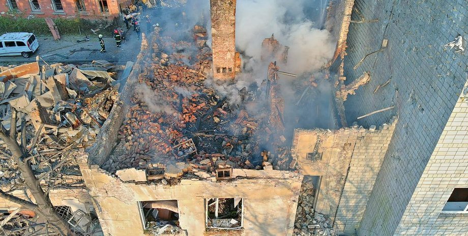 обстрел Львова, удар по Львову, взрывы во Львове, взрывы Львов, обстрел Львов, Железнодорожный район Львов