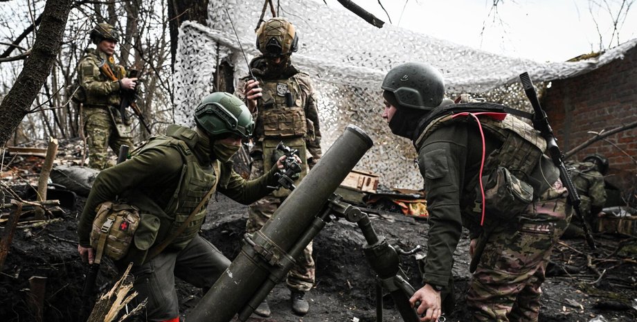 Росіяни практично повністю контролюють Мирноград війна ЗС РФ Мирноград