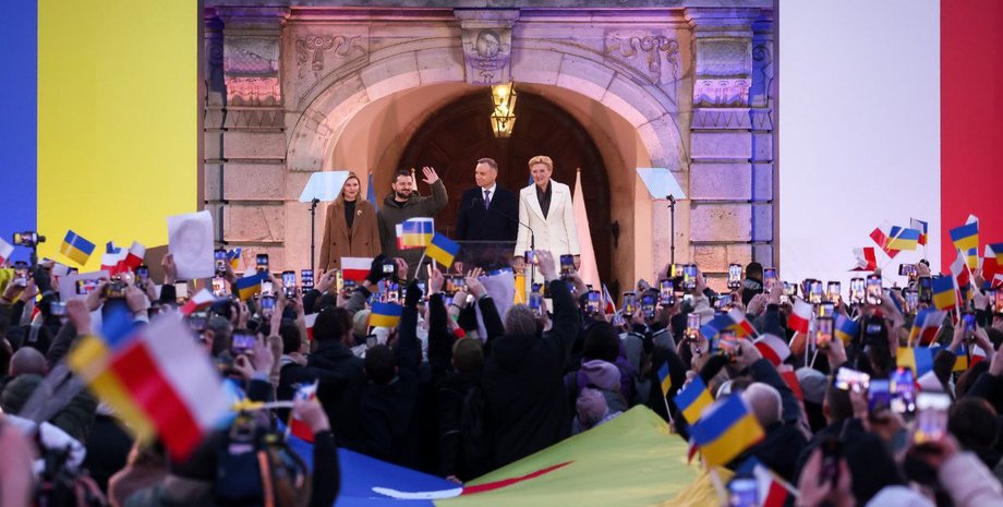 зеленський у польщі, візит зеленського у польшу, президент україни