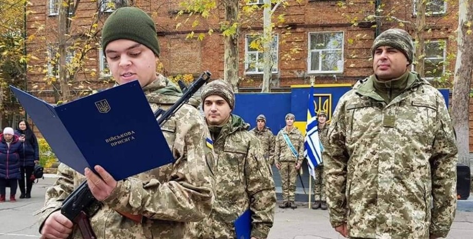 Ейден Аслін, іноземний легіон, британець воює за Україну, британець у ЗСУ, ейден аслін суд у днр, ейден аслін вирок