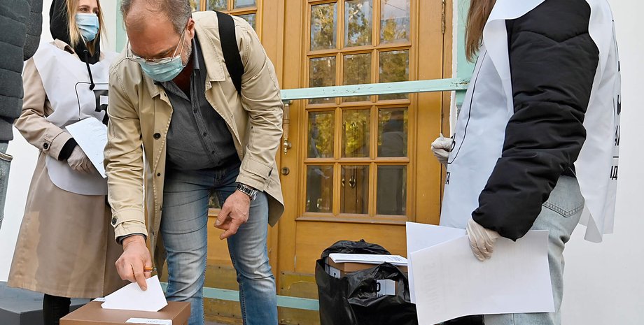 Народный опрос Зеленского. 5 вопросов Зеленского