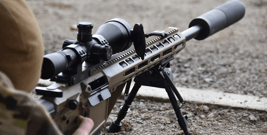 Український снайпер з UAR-10