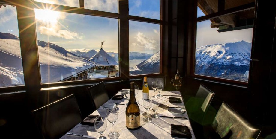 Встреча Трампа и Путина может состояться в Alyeska Resort Встреча Трампа и Путина 15 августа может состояться на курорте в Alyeska Resort