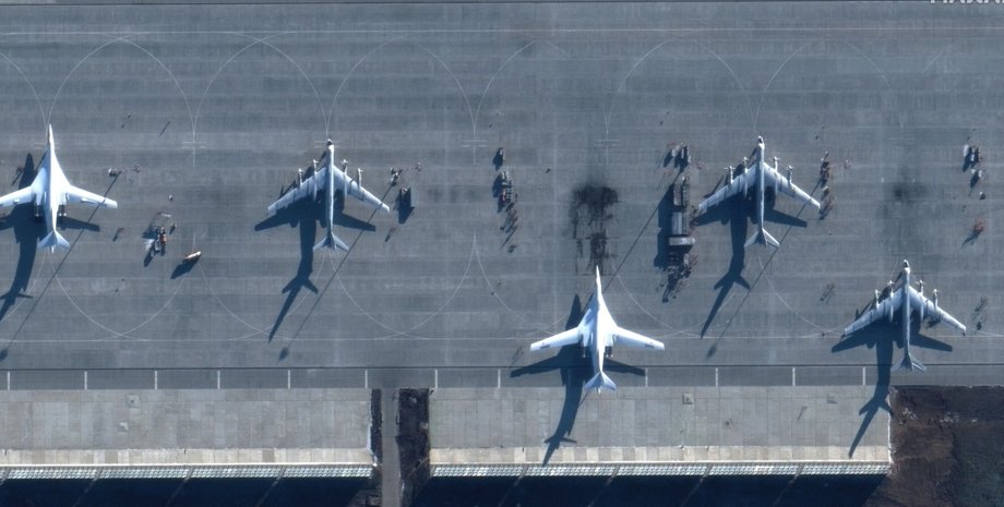 аэродром, порт, война РФ против Украины, российское вторжение, Александр Коваленко