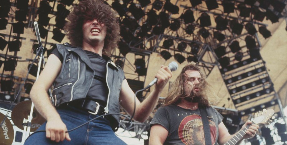 Помер Пол Маріо Дей