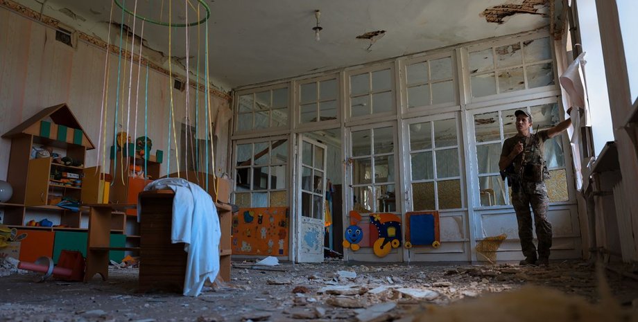 Зображення центру Часового Яру