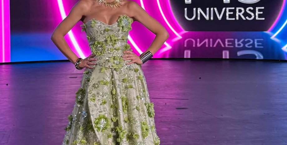 Адріана Пущак, Лас-Вегас, конкурс краси, Ms/Mrs Universe Pageant