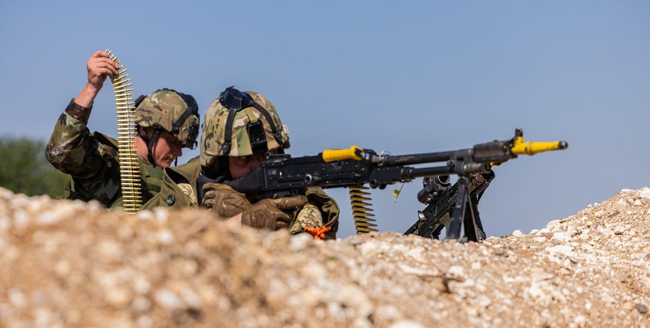 Закон о социальной защите, выплаты для военных, льготы для военных