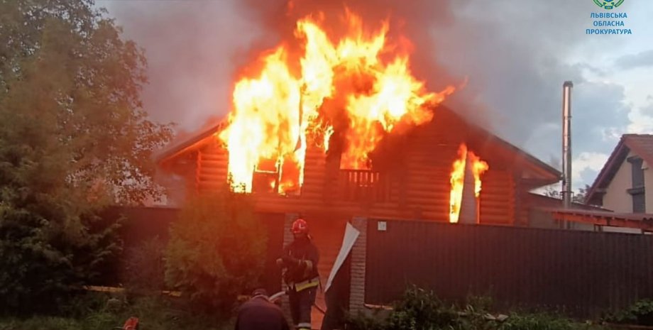 ЗС РФ вдарили по Львову ракетами Х-101