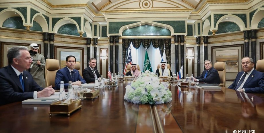 Переговоры в Эр-Рияде, мирные Переговоры, сша Россия переговоры