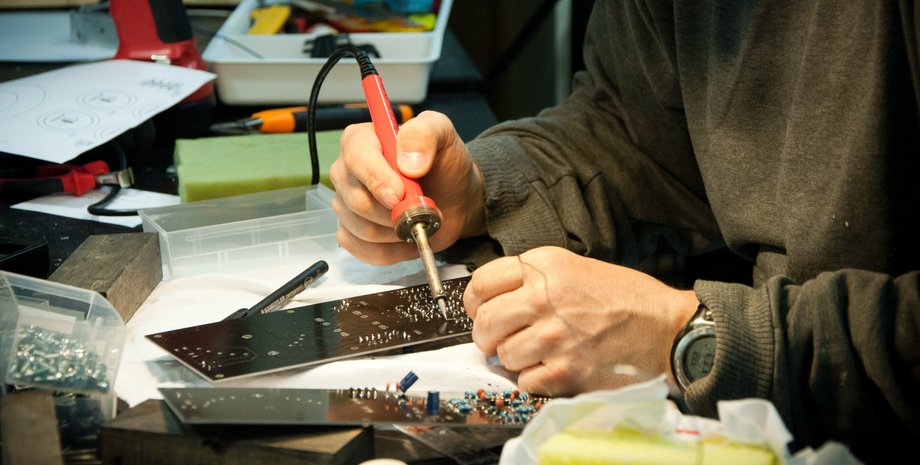 Плата, електроніка, ремонт, мікросхема