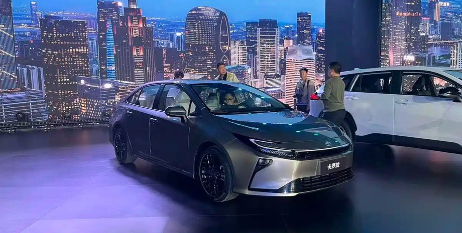 Тойота Королла