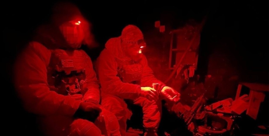 Спецназовцы показали фоторепортаж с Авдеевского коксохима Авдеевка, Авдеевский коксохим, ВСУ