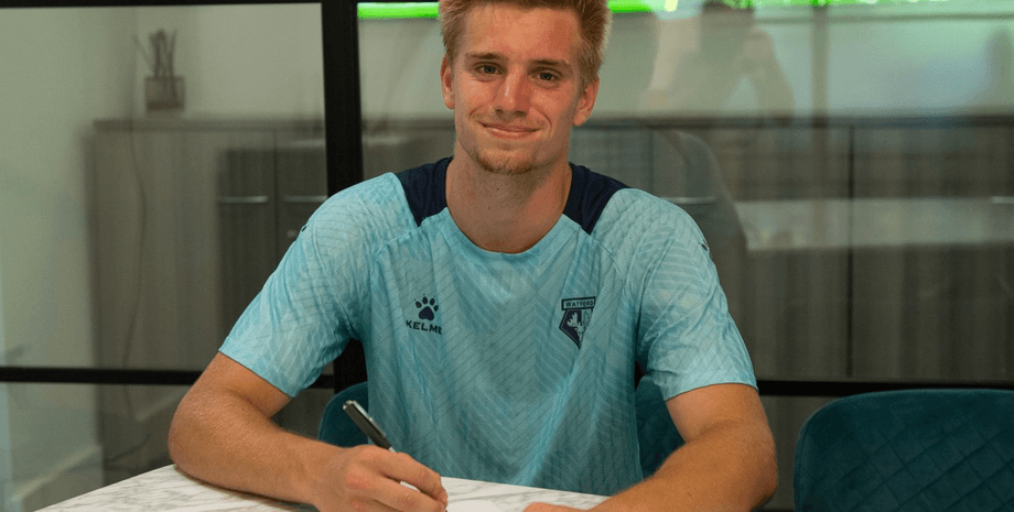 Кристиан Шевченко ушел в профессиональный футбол