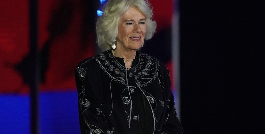 Камилла, герцогиня Корнуолльская, жена принца чарльза, принц чарльз, наряд, платиновый юбилей