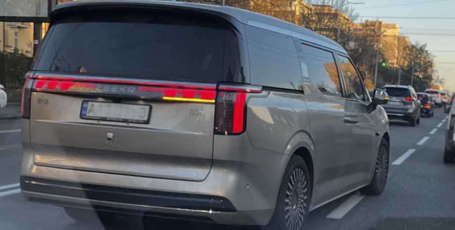 Zeekr 009 Zeekr 009, электромобиль Zeekr, Geely Zeekr, новый Zeekr 009, китайский электромобиль