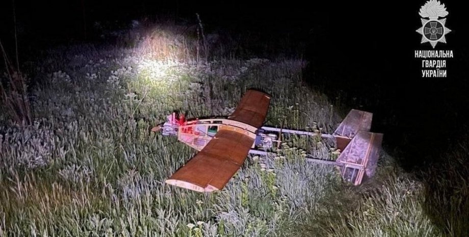 новий дрон росії, дрони рф, фанерний дрон