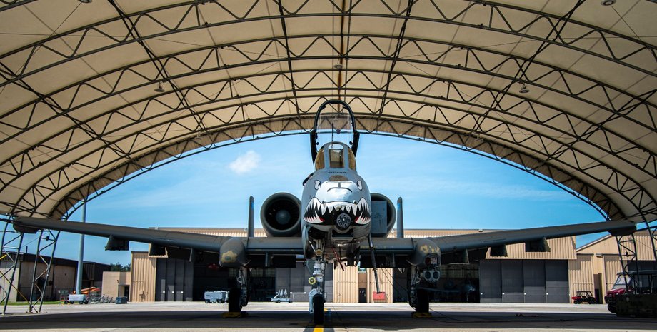 виведення з експлуатації a-10 thunderbolt ii