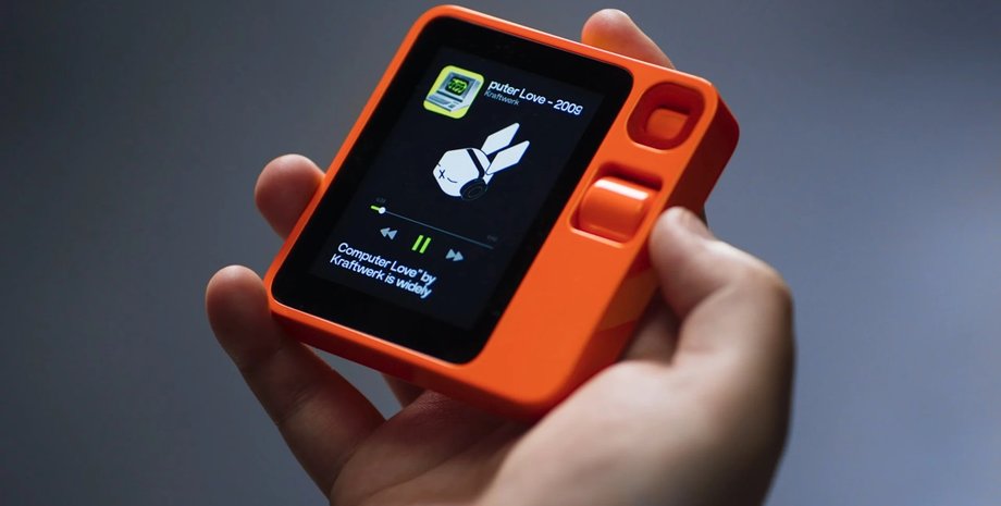 гаджет r1, пристрій r1