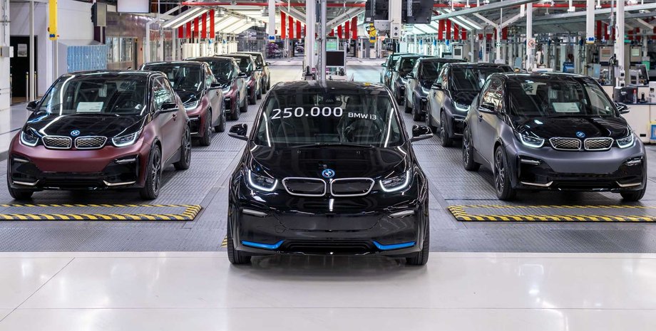BMW i3, BMW i3 2022, новый BMW i3, электромобиль BMW i3, электрокар BMW i3, производство BMW i3