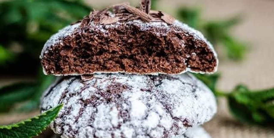 Шоколадно-мятное печенье, праздничная выпечка, шоколадное печенье, что испечь на новый год, красивое печенье