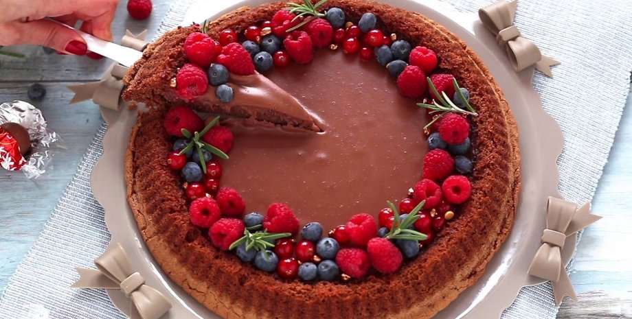Шоколадний торт, Шоколадний торт ліндт, рецепт торта, рецепт шоколадного бісквіта