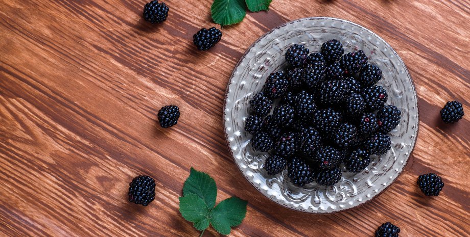Ежевика - одна из самых полезных ягод лета