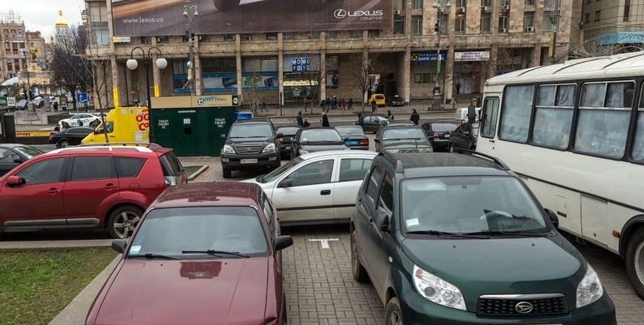 Киев, автомобили, парковка,