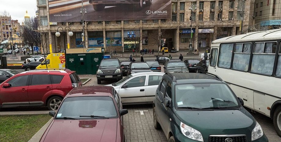 Киев, автомобили, парковка,