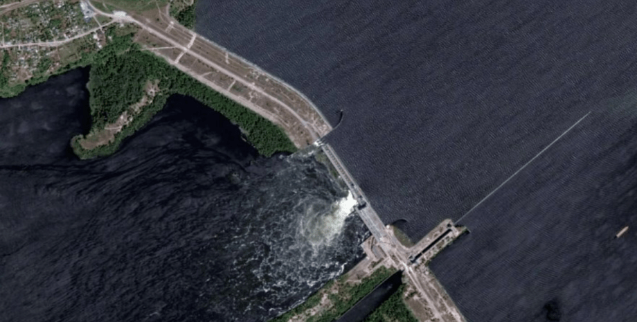 Каховская ГЭС, подрыв Каховской ГЭС