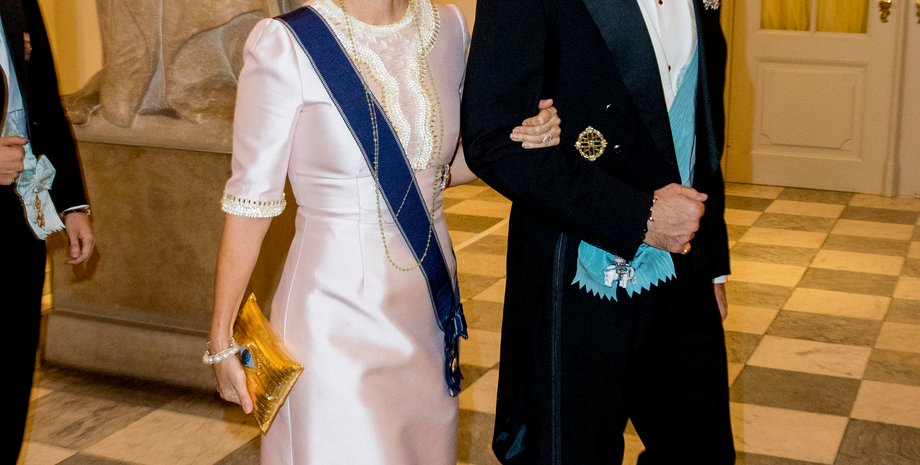 грецький принц, греція, король греції, марі-шанталь, багата спадкоємиця, сестри міллер, принцеса Олімпія, королева греції