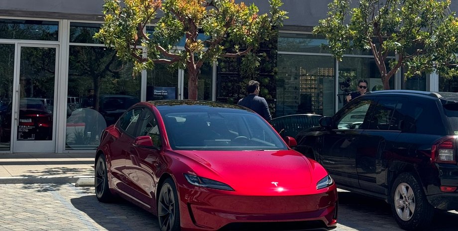 Tesla Model 3 Ludicrous, Tesla Model 3, Tesla Model 3 2024, электромобиль Tesla, новая Tesla Model 3, Tesla Model 3