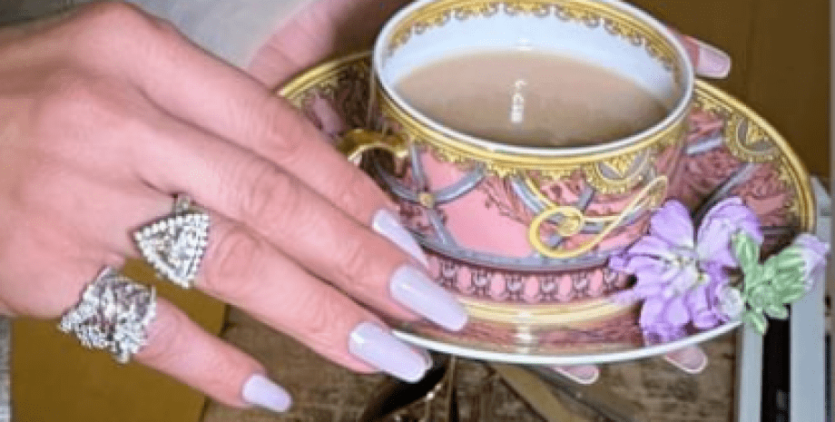 чай латте, ногти, тренды маникюра