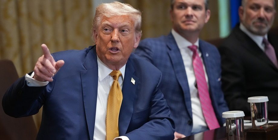 Дональд Трамп, справа Епштейна, Джеффрі Епштейн