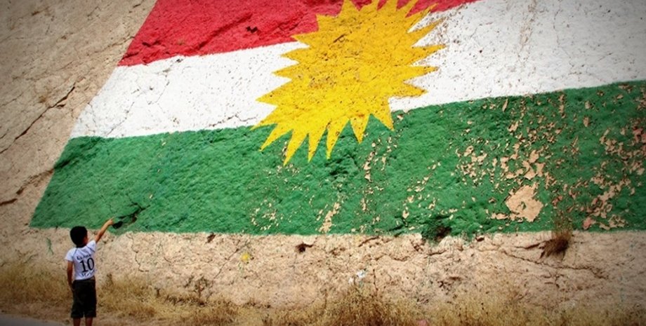 Флаг Иракского Курдистана / Фото из открытых источников