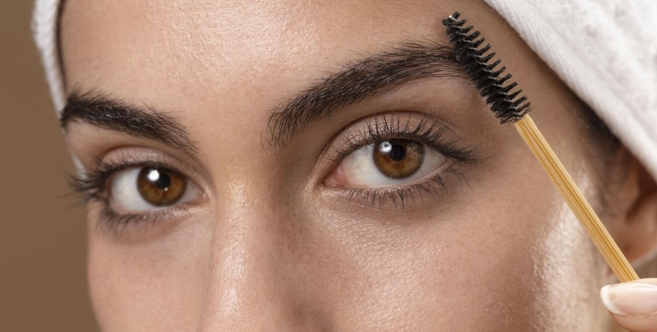 Какая форма бровей актуальна в 2024 году Какая форма бровей актуальна в 2024 году