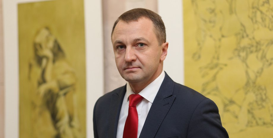 Тарас Кремінь, мовний омбудсмен, закон, сфера обслуговування