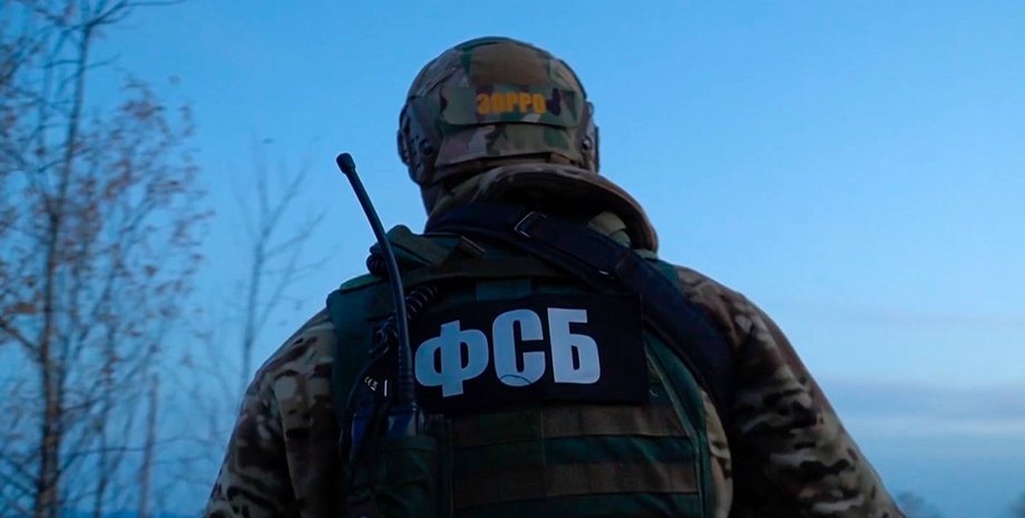 Російські спецслужби посилюють заходи безпеки задля захисту Кримського моста від можливих атак