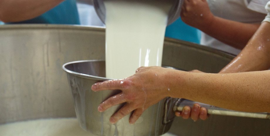 ціни на масло, ціни на молоко, в Україні дорожчає молоко і масло