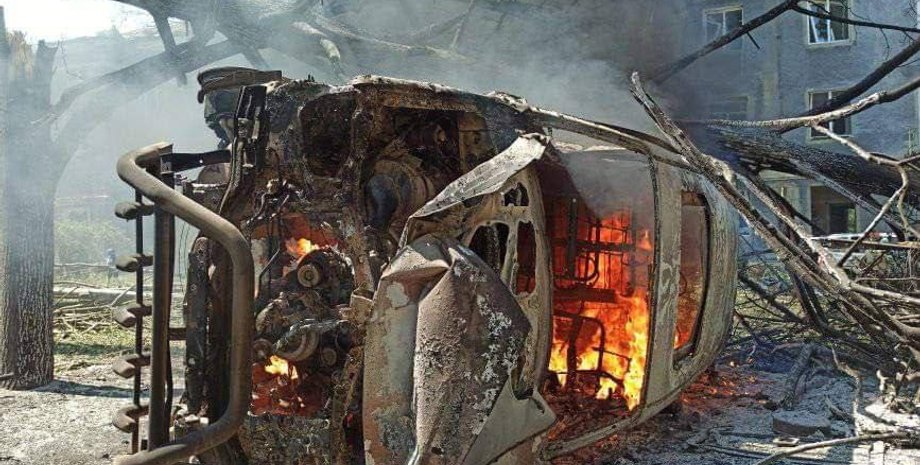 Ракетный удар по Краматорску, обстрел Краматорска, ракеты ударили по центру Краматорска