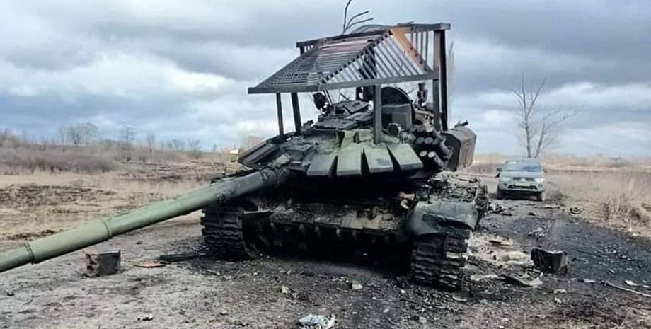 российский танк в Украине