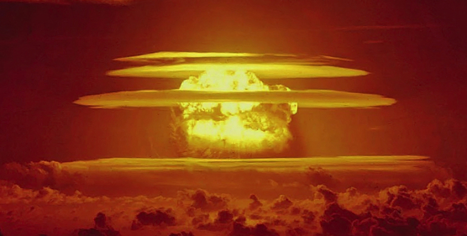 Ядерна хмара, Касл-Браво, випробування ядерної зброї