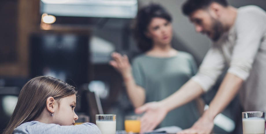 Qui devrait payer des dettes en cas de divorce ou de décès d'un des partenaires?...