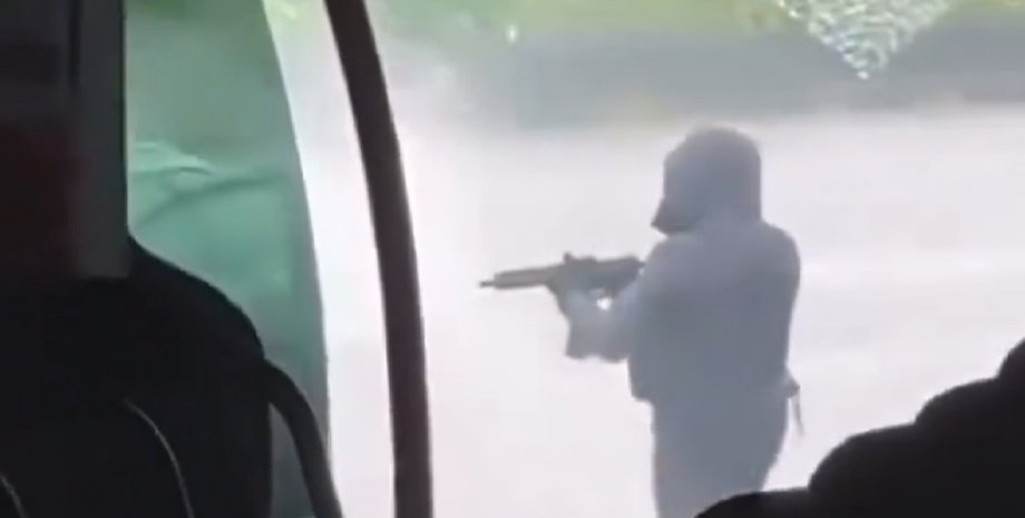 напад на поліцейський фургон, франція, наркобарон, мохаммед амра