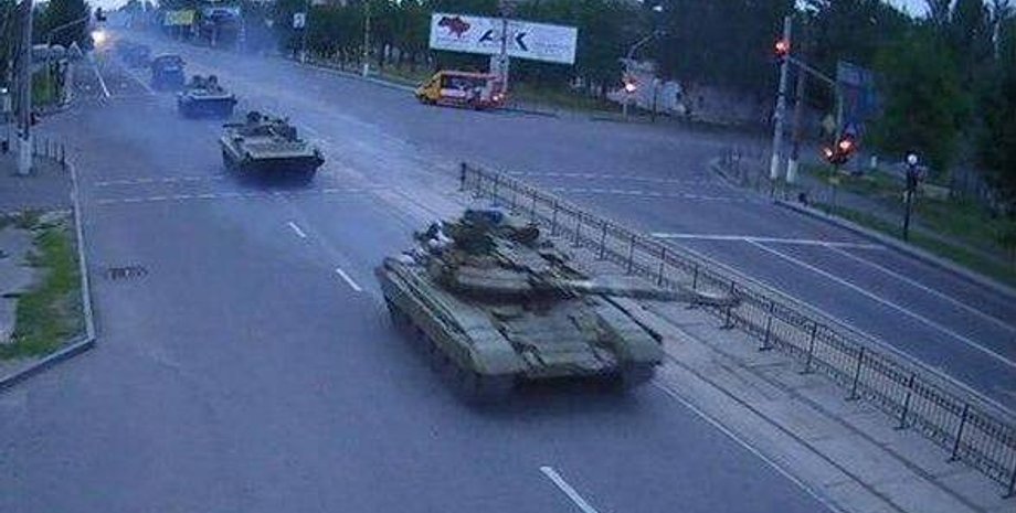 Танки в Луганске / Фото из открытых источников