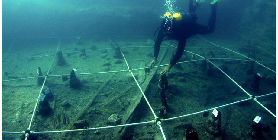 неоліт, каное, відкриття, поселення, Італія, Рим, море, мореплавці, предмет, човен, дуб, вільха, тополя, бук, судно, подорож, плавання, вітрила, укріплення, вчені, дослідження, історія, артефакти, інструменти